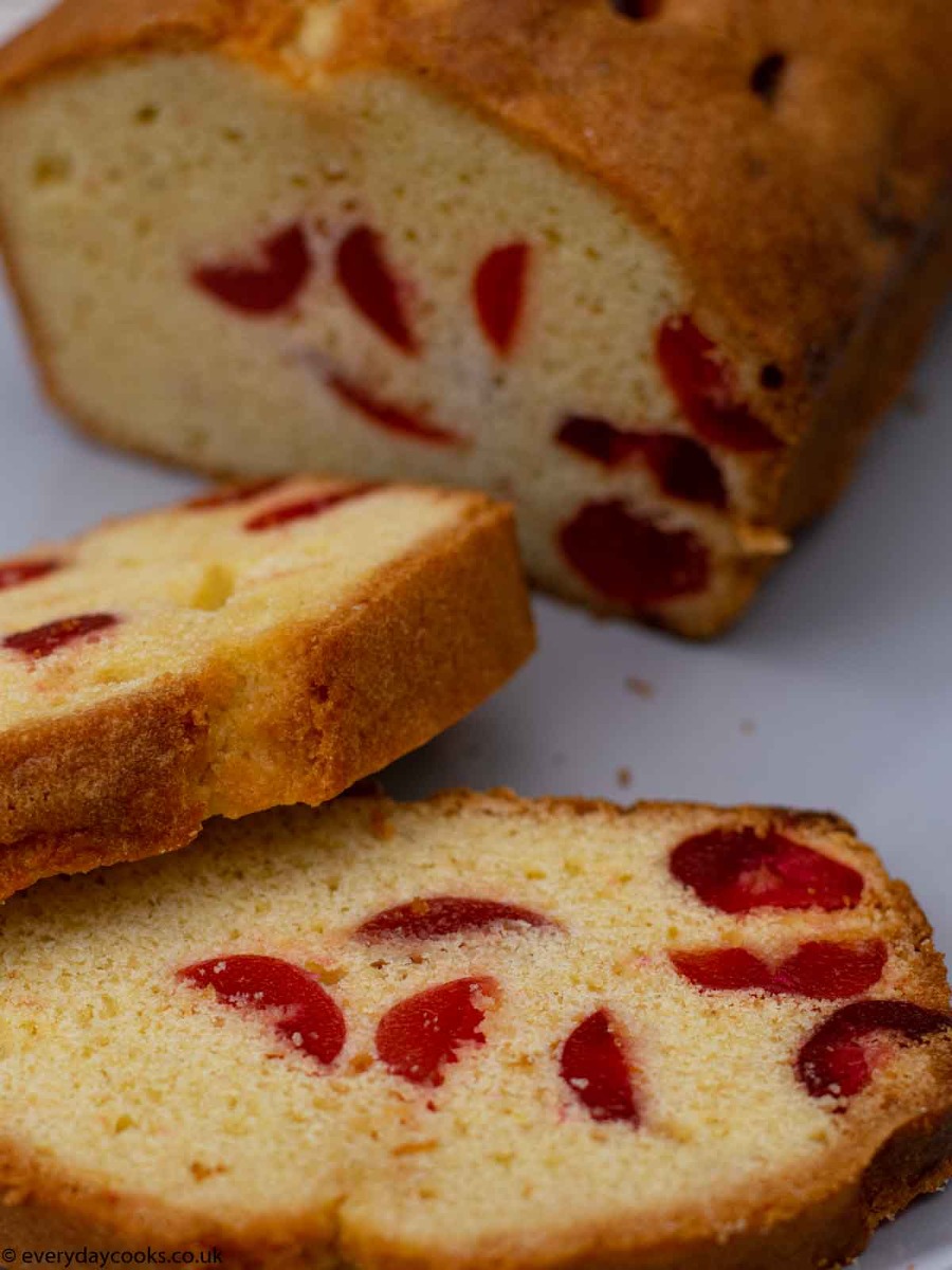Cornish Cherry Madeira Cake 360g